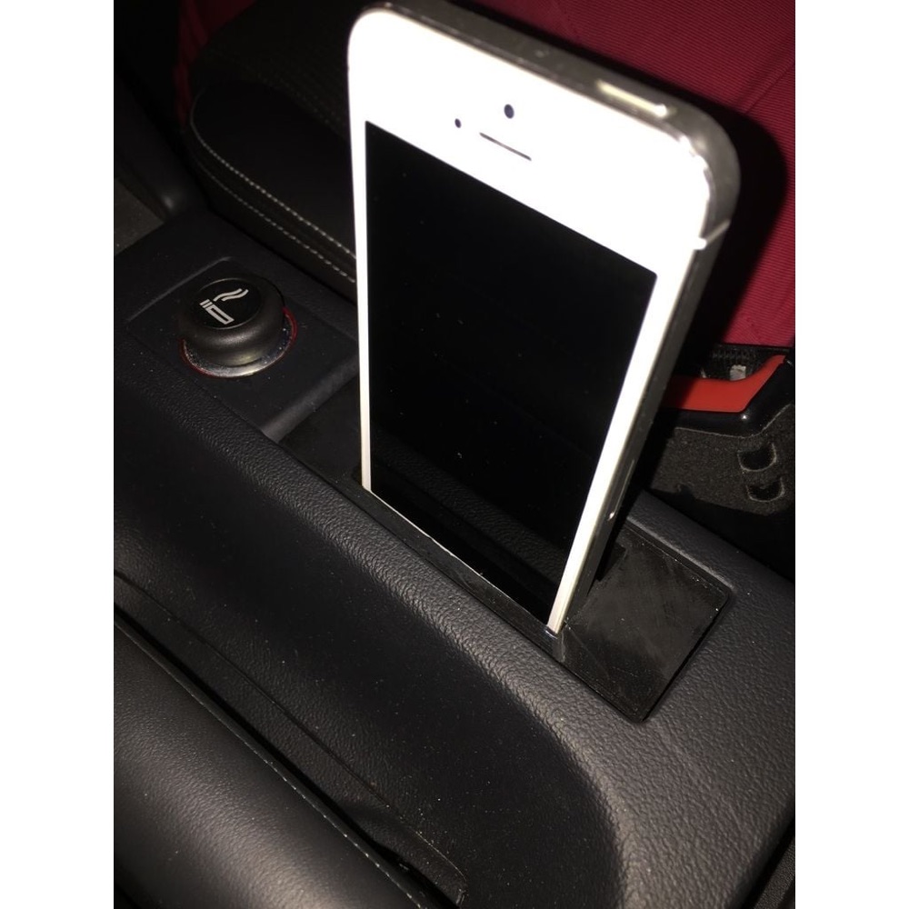Audi A3 8P Aux Gözü iPhone Dock Tutucu