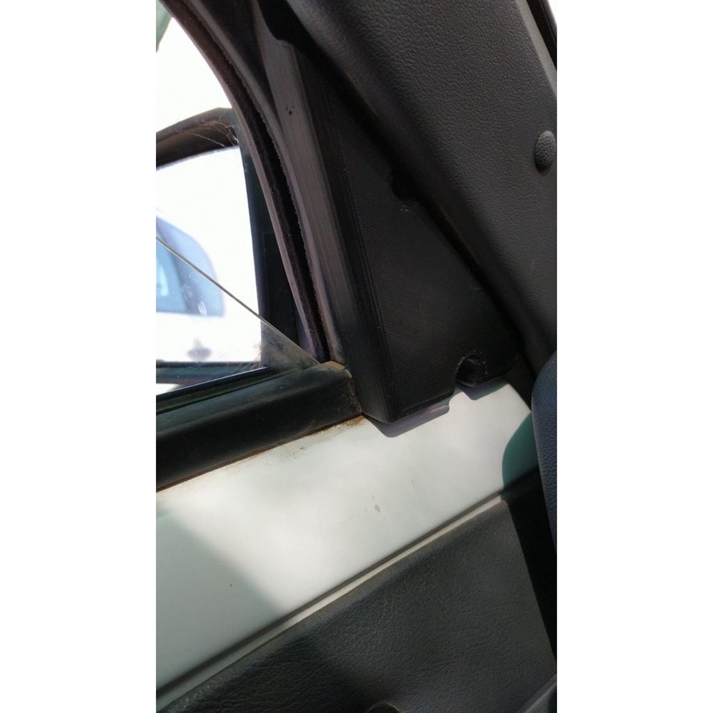 Renault R9 Sol İç Dikiz Aynası Kapağı