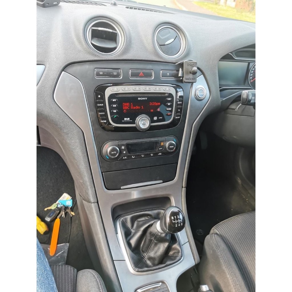 Ford Mondeo Mk4 Telefon Tutucu (Sağ Direksiyon) görsel 6