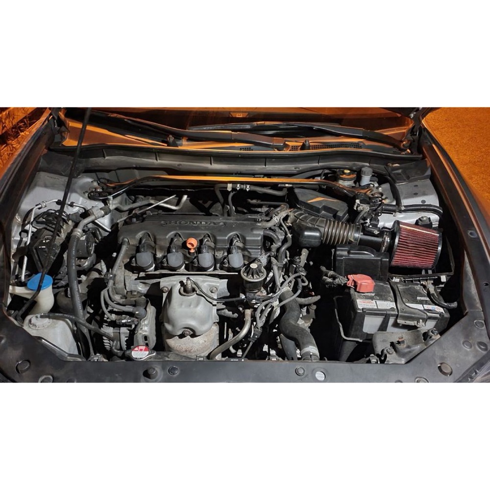 Honda Accord VIII hava filtresi ve MAF sensörü montajı görsel 3