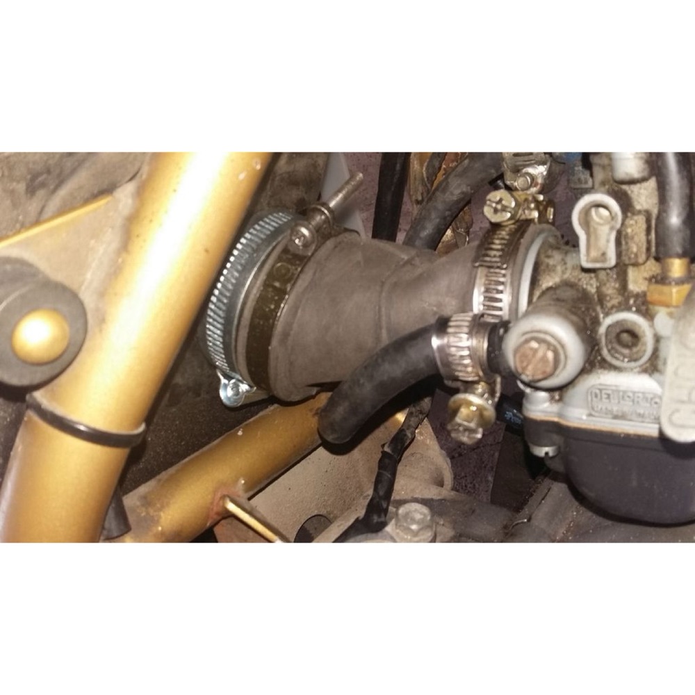 Yamaha DT50R Hava Filtresi Bağlantı Borusu görsel 3