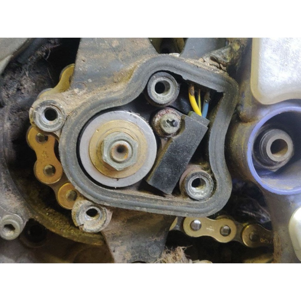 Yamaha TTR250 Hız Sensörü Kapağı görsel 2