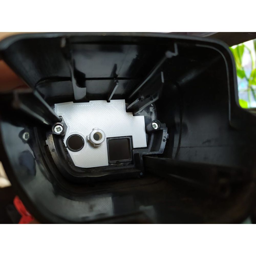 Volkswagen Passat Bagaj Kapağı Onarım Parçası görsel 2
