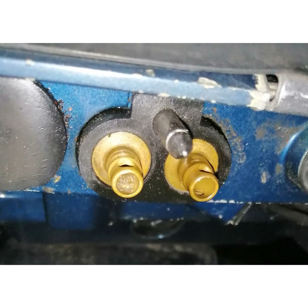 Yamaha Eski Model Dış Motor Yakıt Hattı Kapağı görsel 2