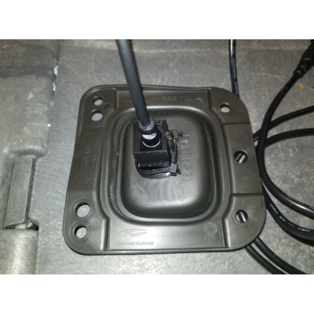 Nissan Cube (Chrome) USB port kapağı/adaptörü görsel 2