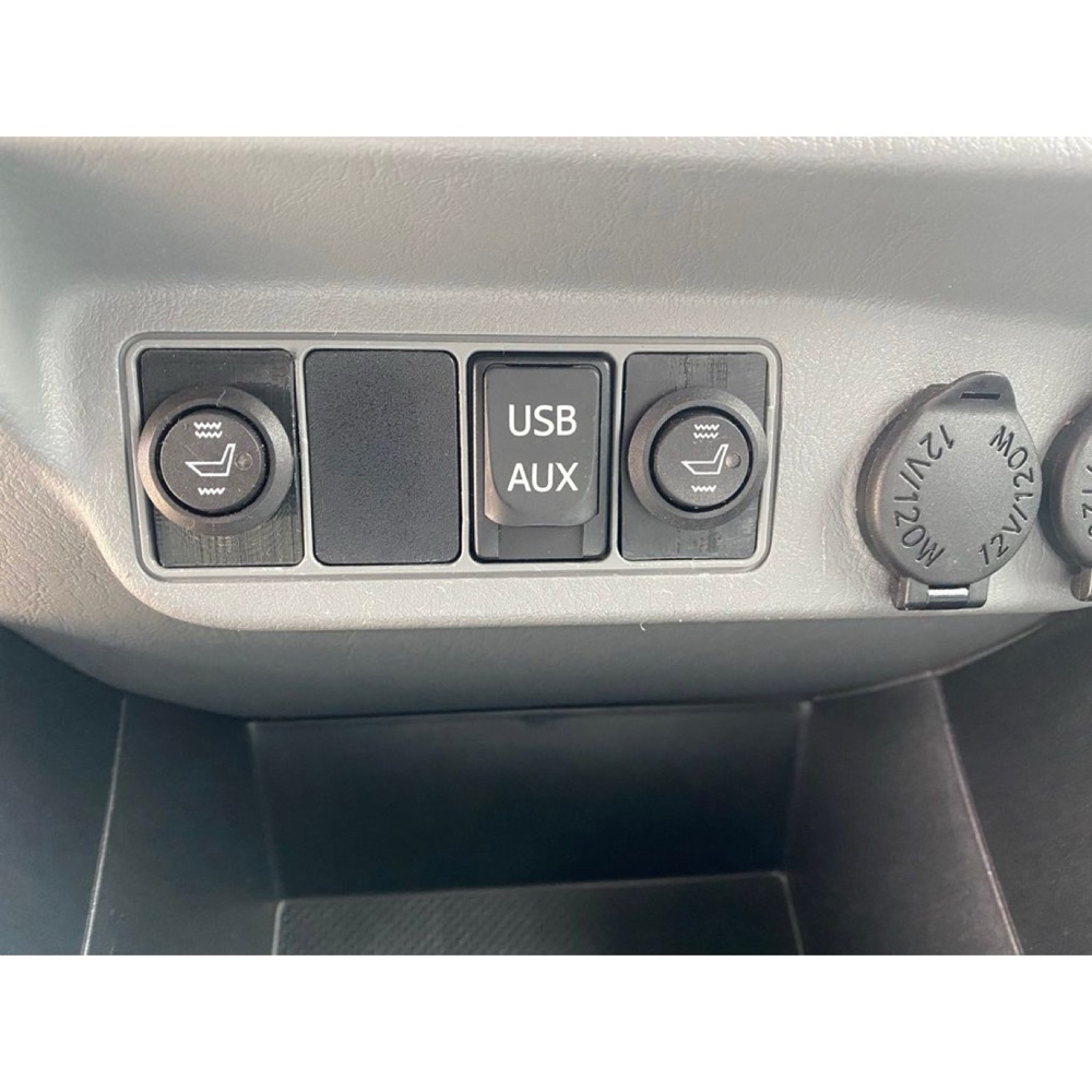 Toyota anahtar boşluğu kapağı görsel 2