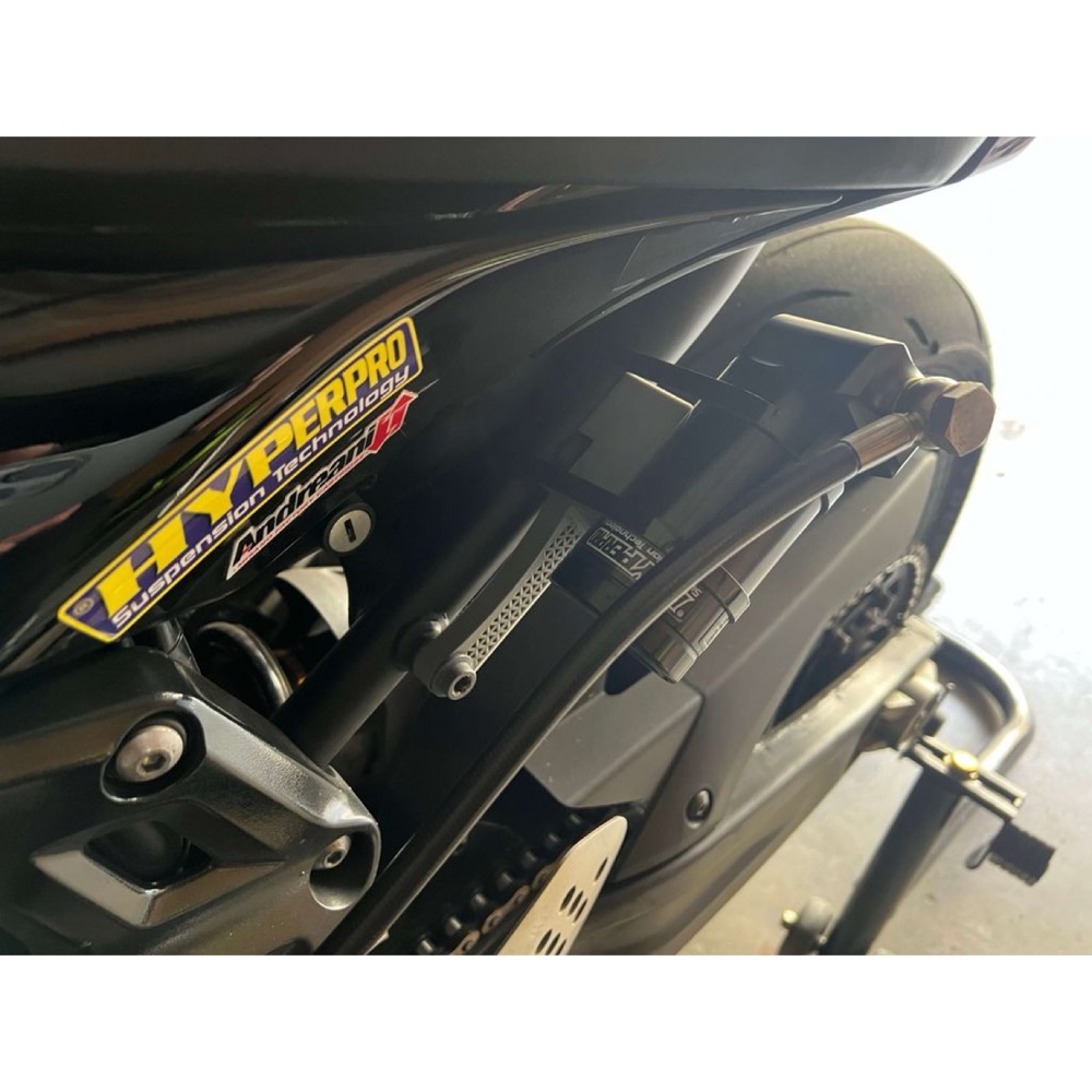 Yamaha FZ-07 Arka Amortisör Rezervuar Montaj Aparatı