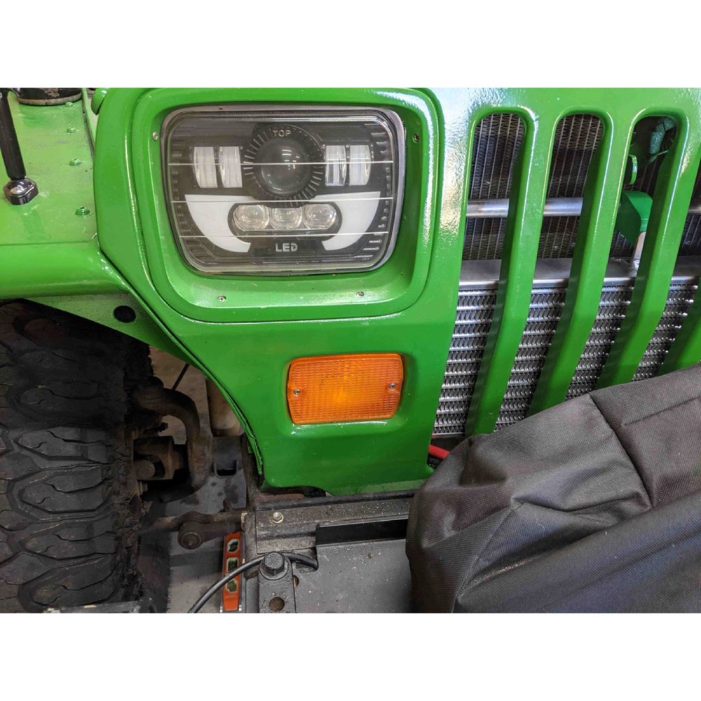 Jeep YJ Ön Sinyal Lambası Gövdesi görsel 3