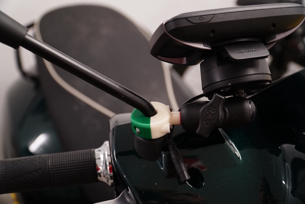 Vespa Navigasyon RAM Montaj Adaptörü