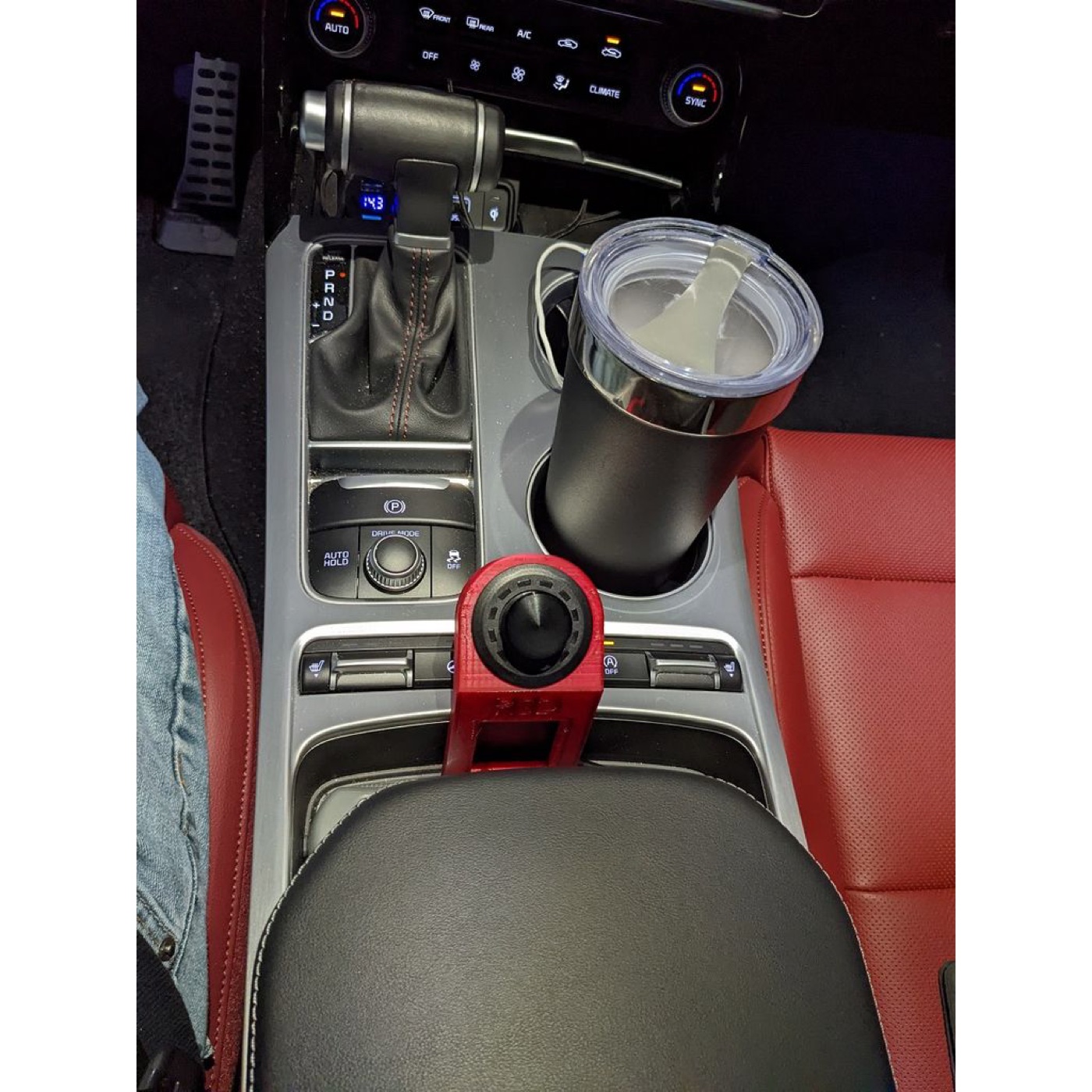 Kia Stinger Helix Conductor Ses İşlemci Montajı görsel 2