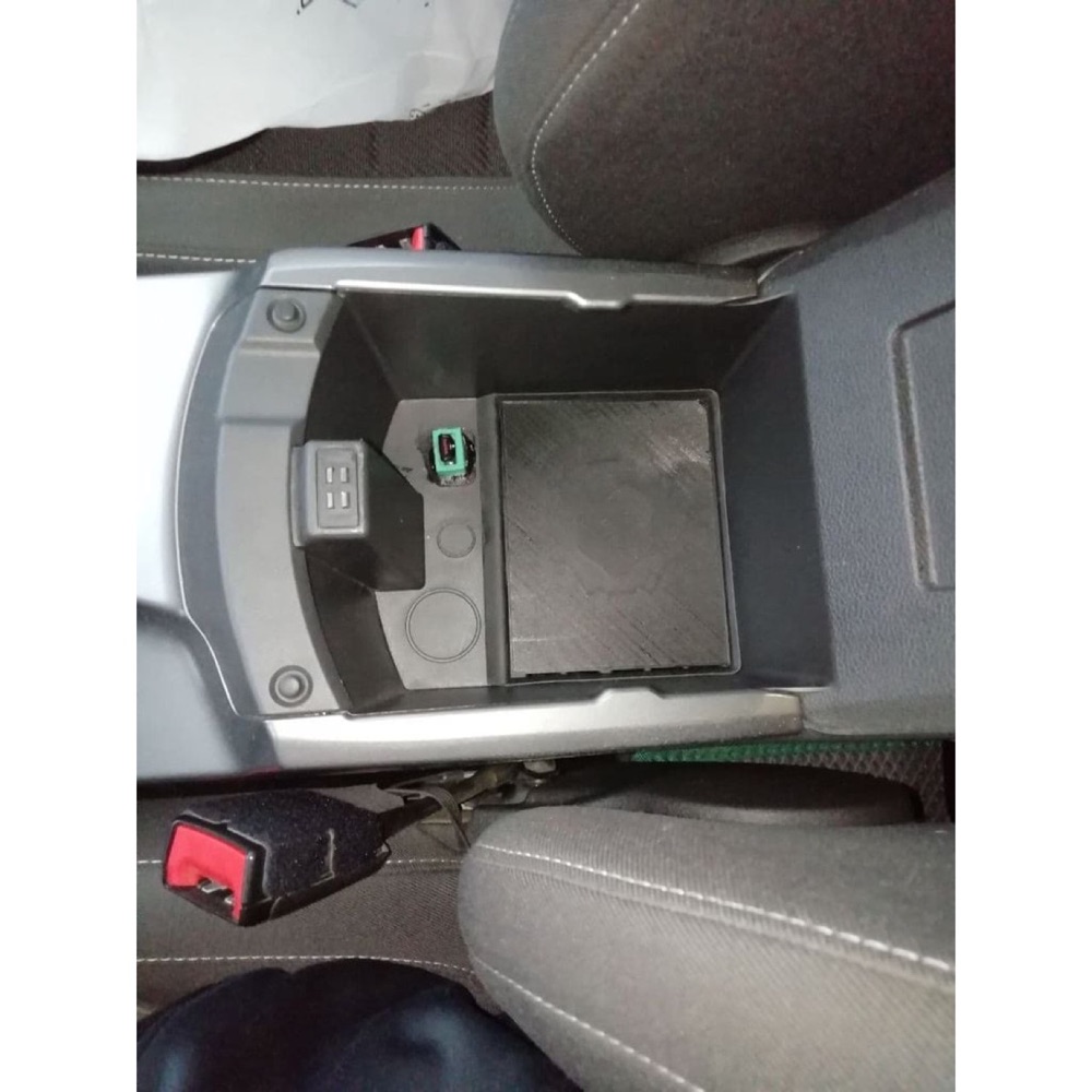Ford Kuga/Escape Kolçak Saklama Rafı görsel 2