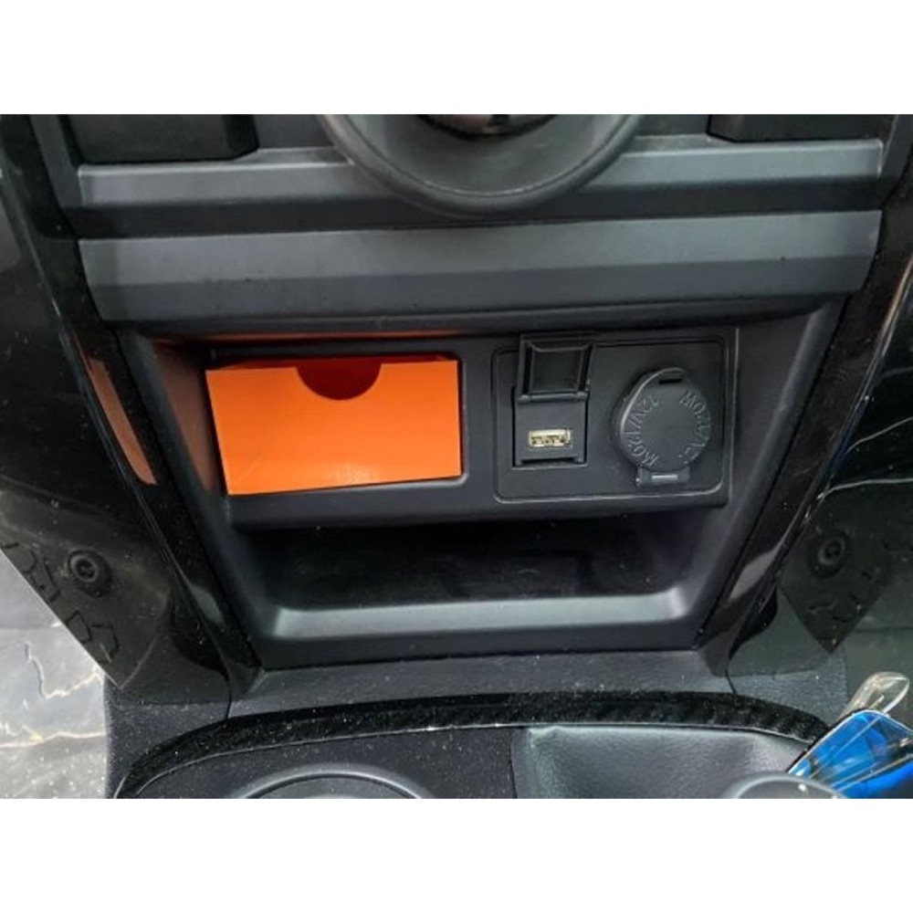 Saklama Kutusu (Toyota 4Runner 5. Nesil) görsel 3