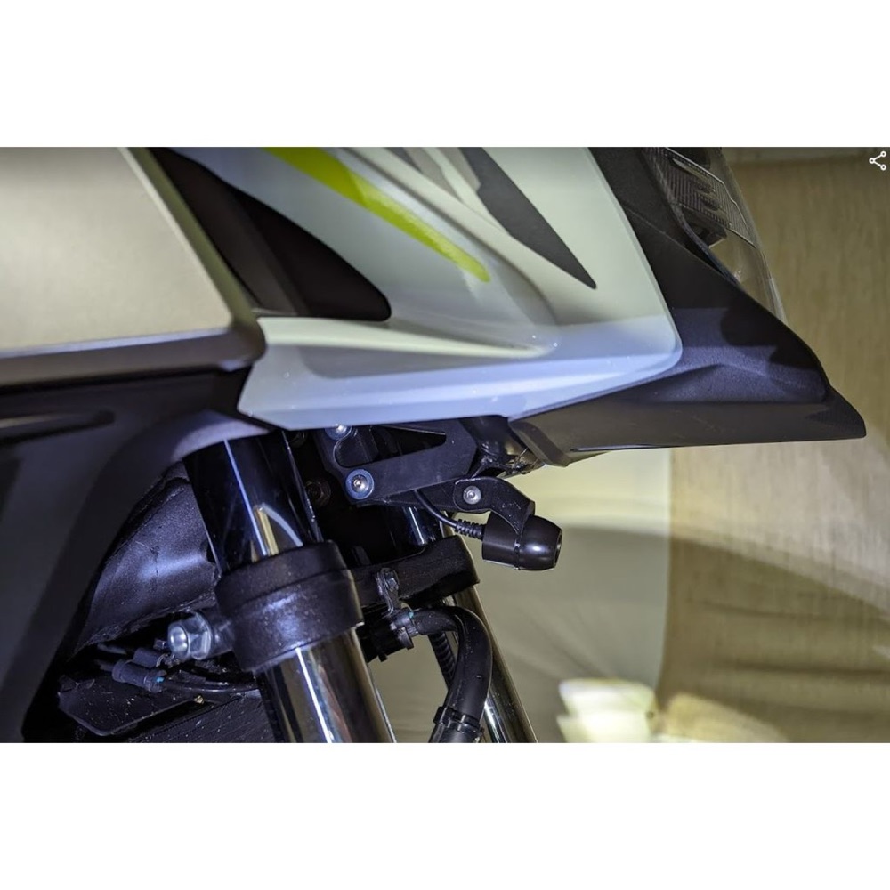 Honda CB500X Kamera (Dashcam) Montaj Braketi görsel 4