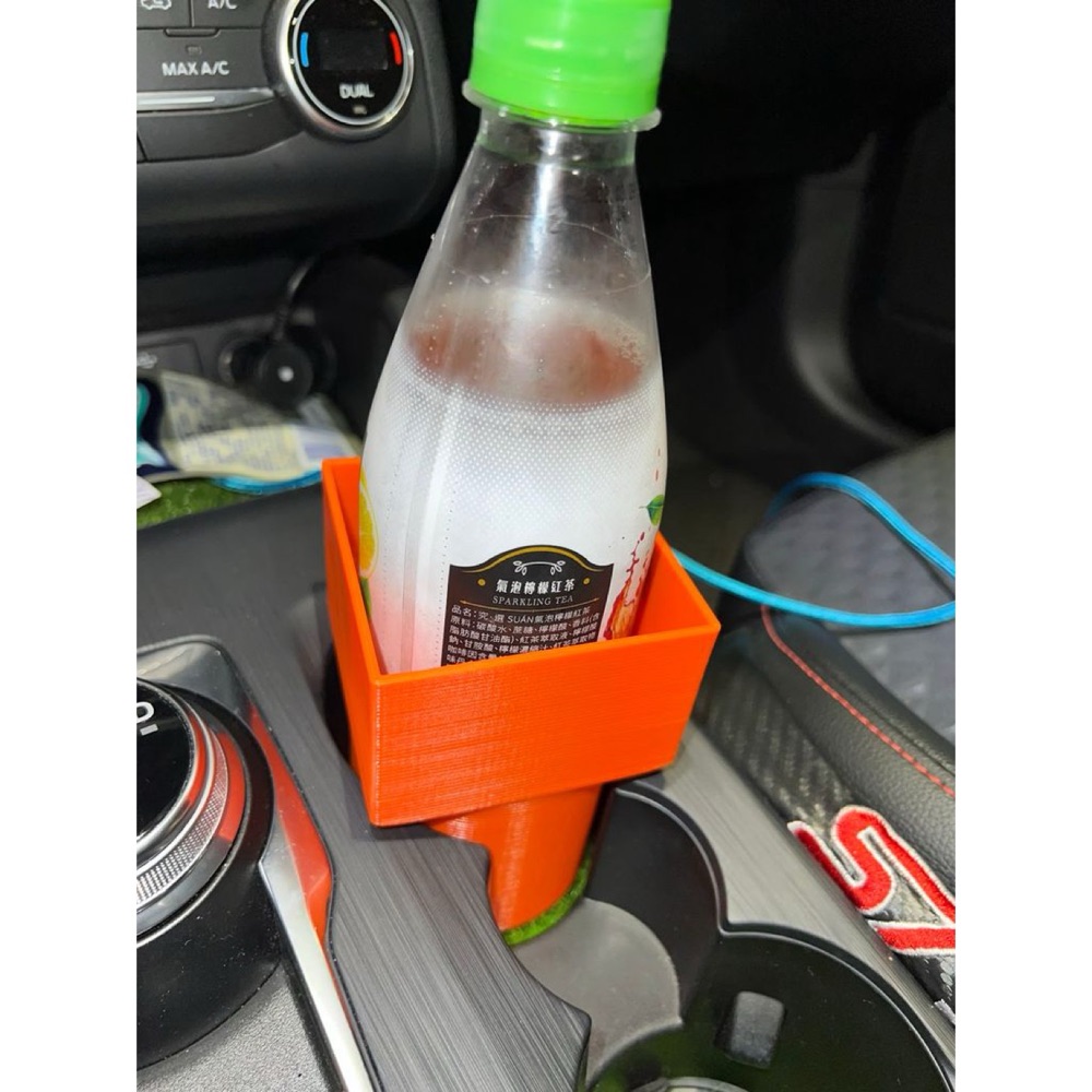 Ford Focus MK4 Kare Bardaklık görsel 3