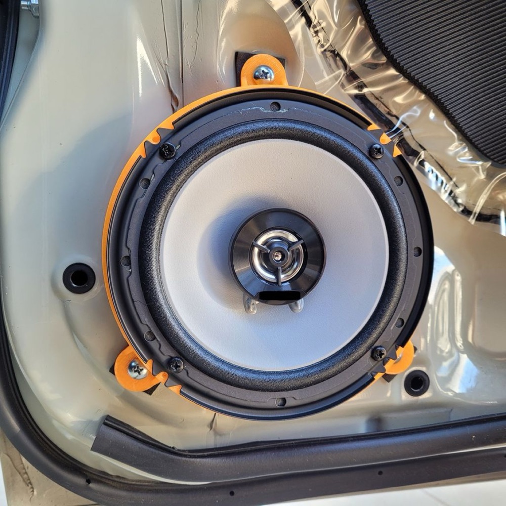 Subaru Crosstrek Arka Hoparlör Montaj Adaptörü