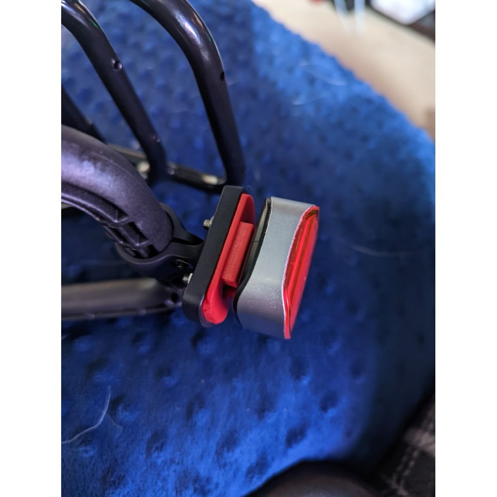 Bisiklet Arka Fener Tutucusu (Topeak TetraRack M2 Uyumlu) görsel 3