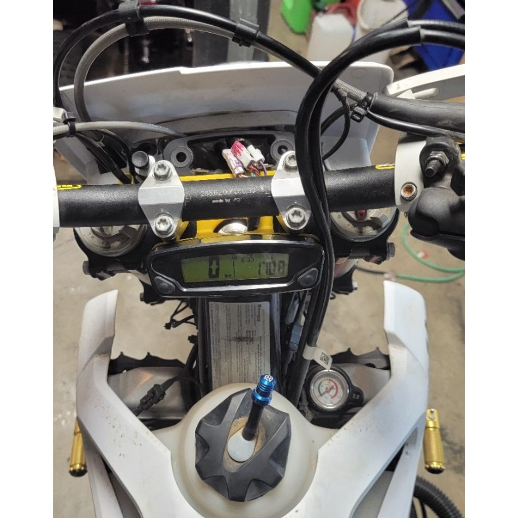 Husqvarna FE501 Trail Tech Montajı görsel 4
