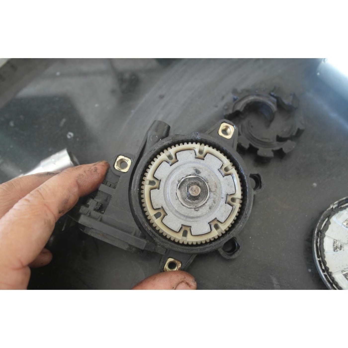 Land Rover Discovery Cam Motoru Dişli ve Makara Takımı