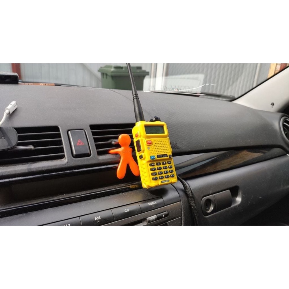 Ford Focus 2 Telsiz Montaj Tutucusu