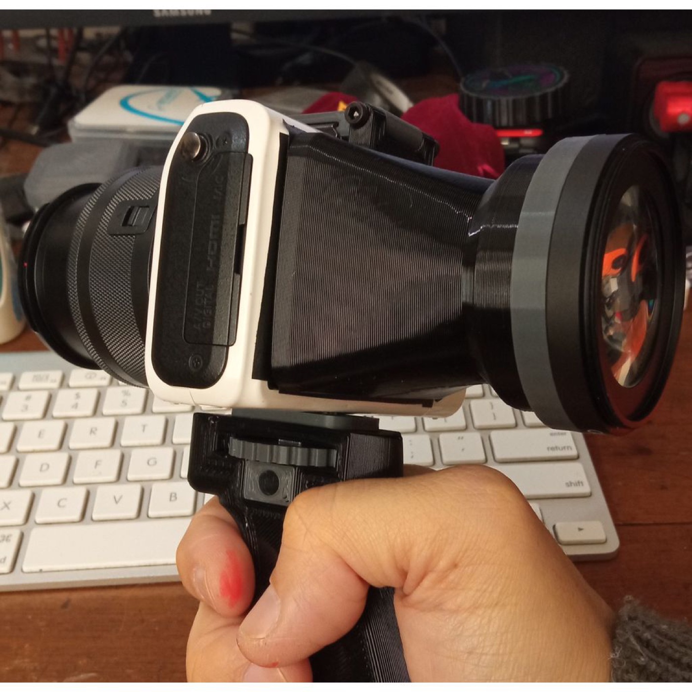 Canon EOS M için Katlanır (Menteşeli) Vizör Eklentisi görsel 4