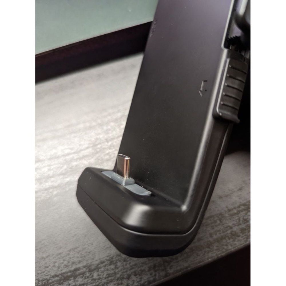 Hyundai i20 Telefon Tutucusu (USB-C Şarjlı) görsel 3