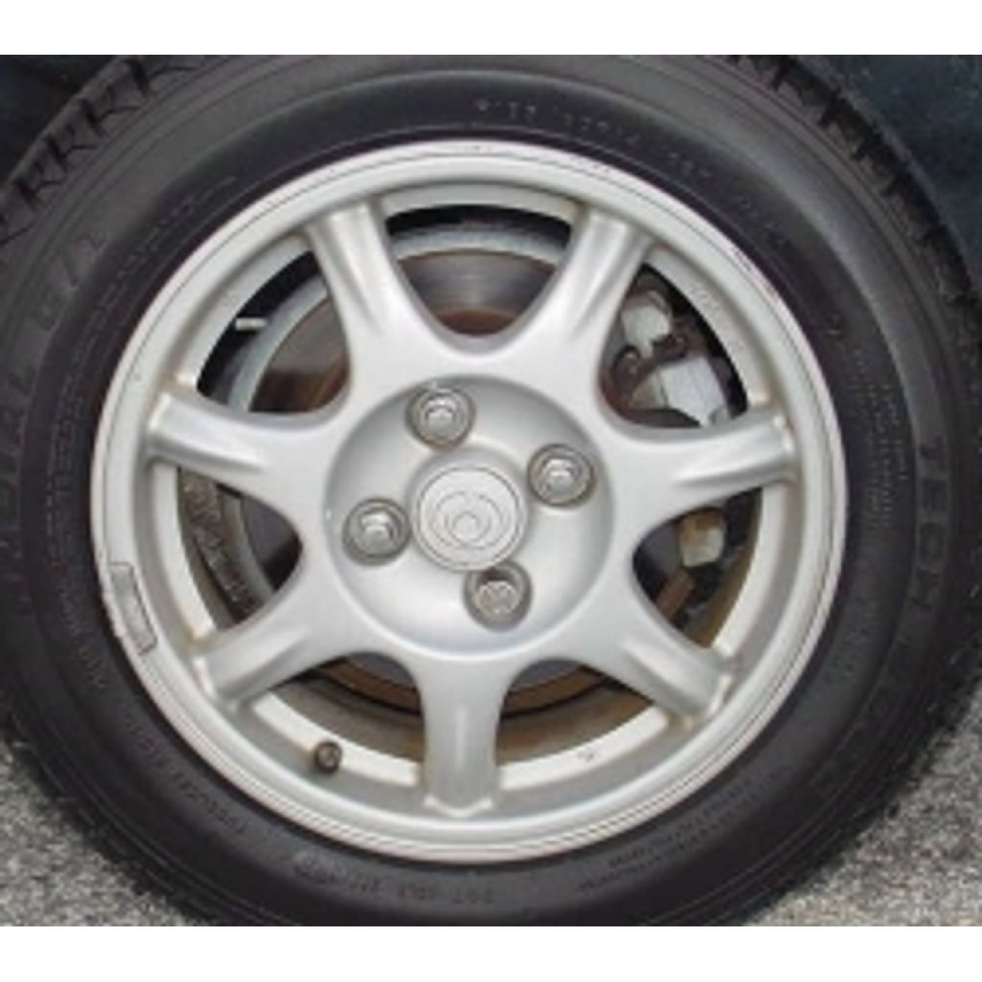 Düz Yüzeyli Jant Göbek Kapağı (Mazda MX-5 Uyumlu) görsel 3