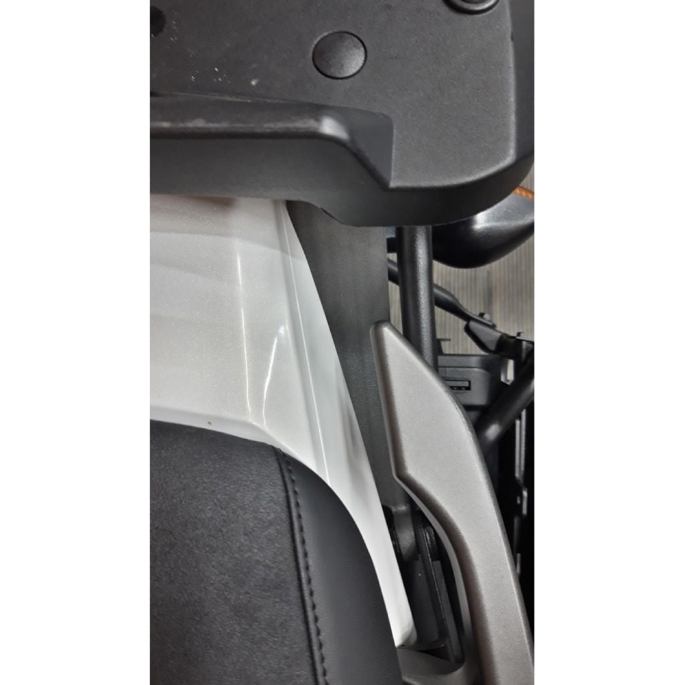 Honda NC700X Yolcu Toz ve Yağ Koruyucu Panel görsel 3