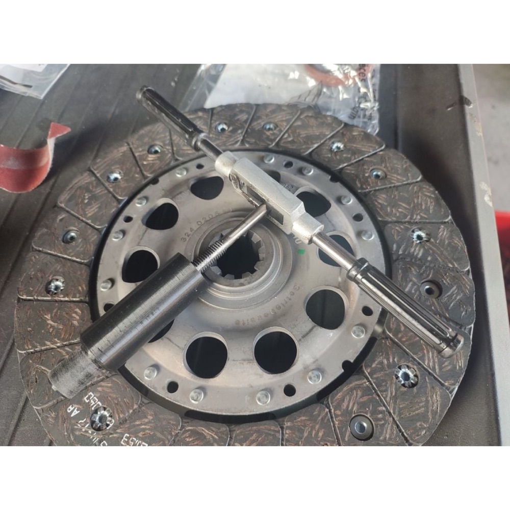 Debriyaj Merkezleme Aleti (BMW M52 Motor Uyumlu)