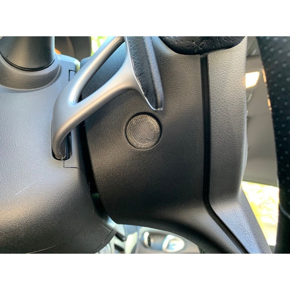 Nissan 370Z direksiyon simidi civata kapağı görsel 4
