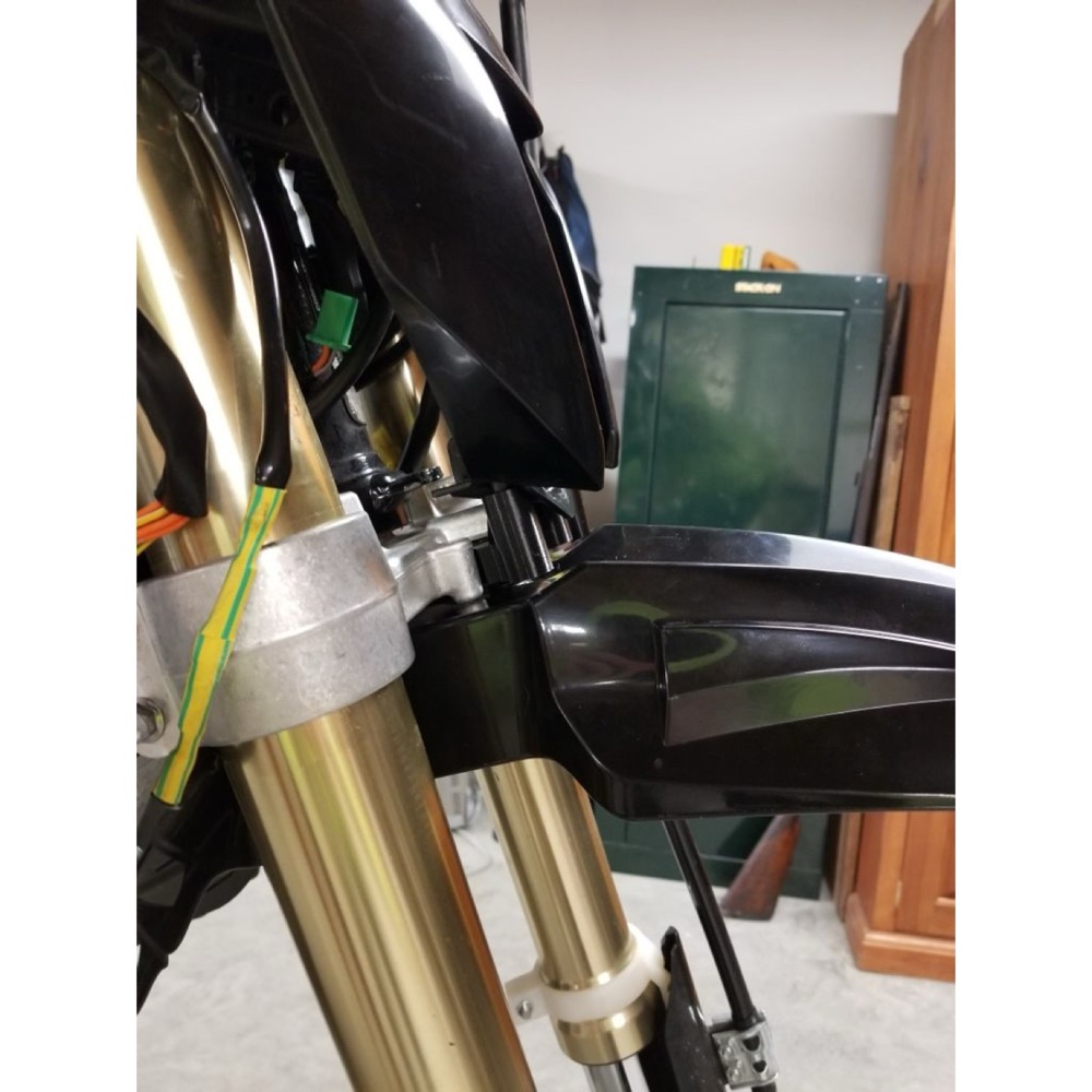 KTM Far Değişim Montajı görsel 2
