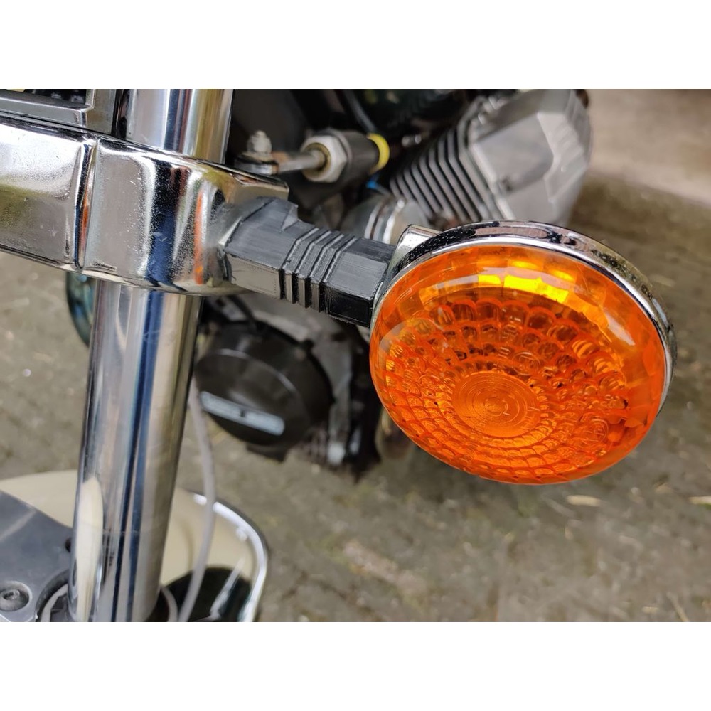 Moto Guzzi Sinyal Lambası Montaj Çubuğu