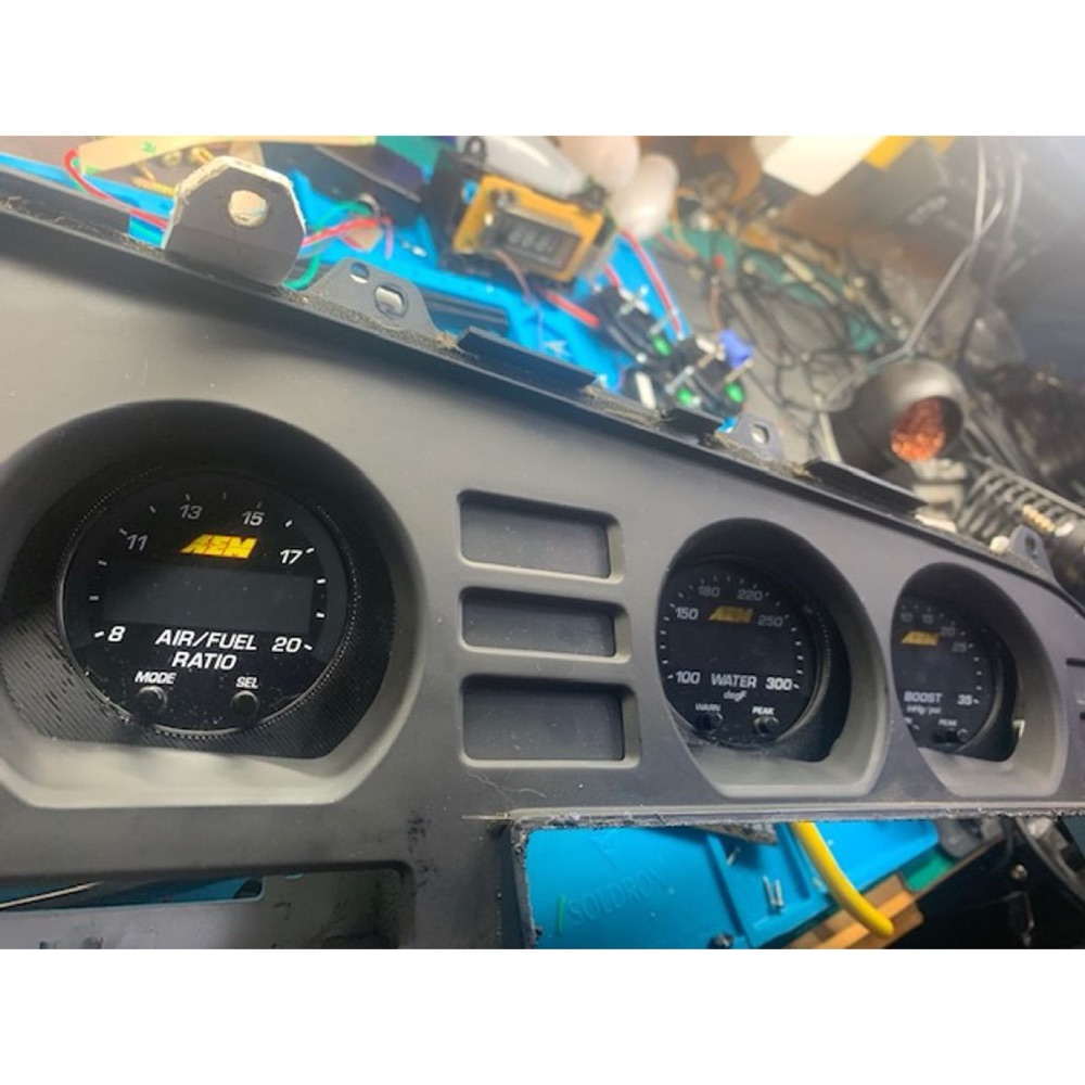 Toyota Supra Mk3 AEM X-Series gösterge adaptörü
