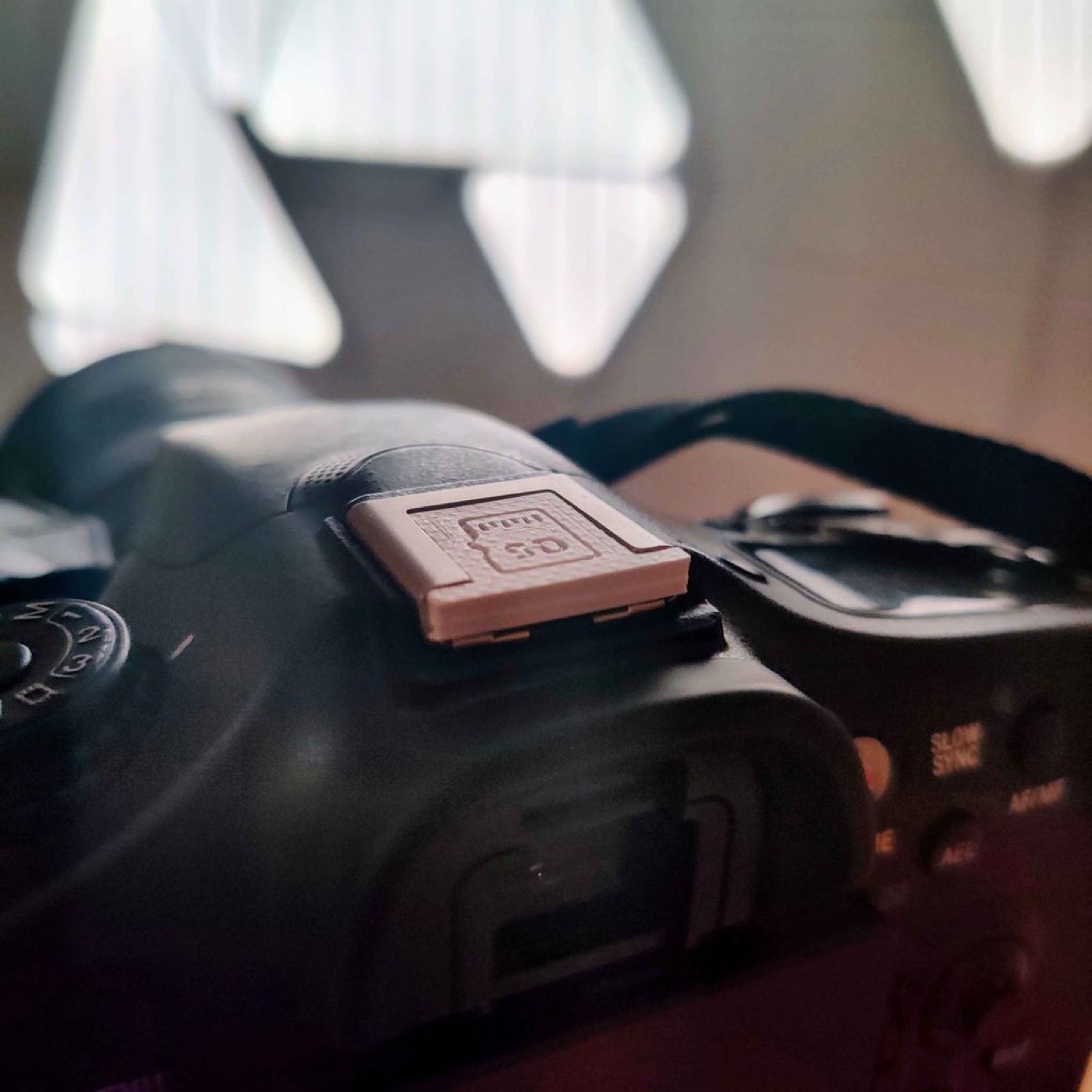 Canon Hotshoe Kapağı (Gizli SD Kart Bölmeli)