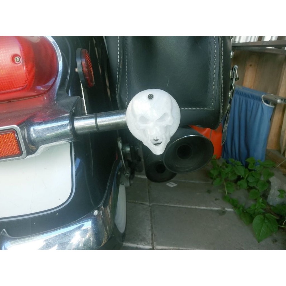 Suzuki Boulevard Kurukafa Sinyal Camı görsel 4