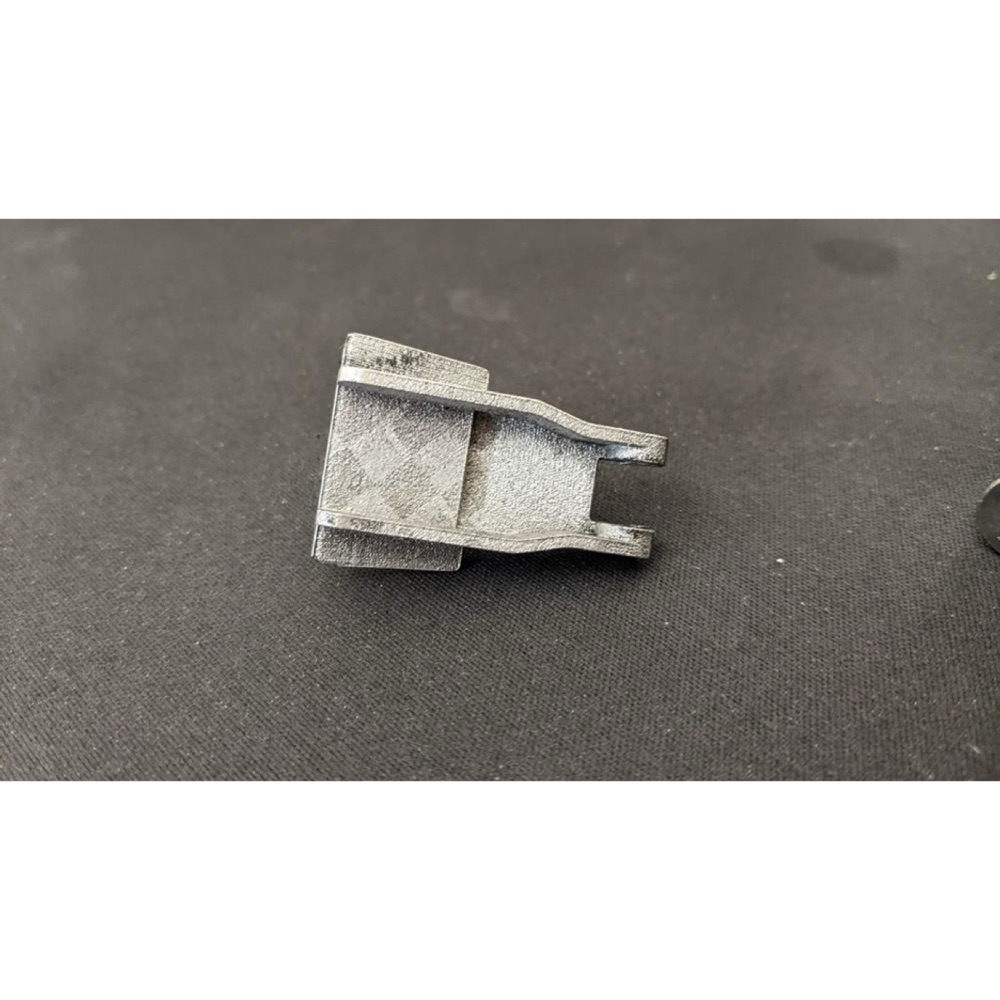 Alfa Romeo 147 / Fiat 500 Kapı Kolu Menteşesi görsel 3