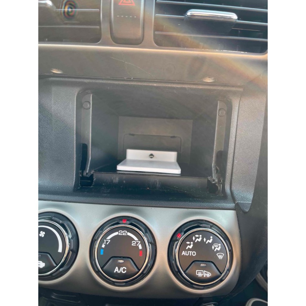 Honda CR-V II (2005) Orta Gösterge Paneli Çerçevesi görsel 2