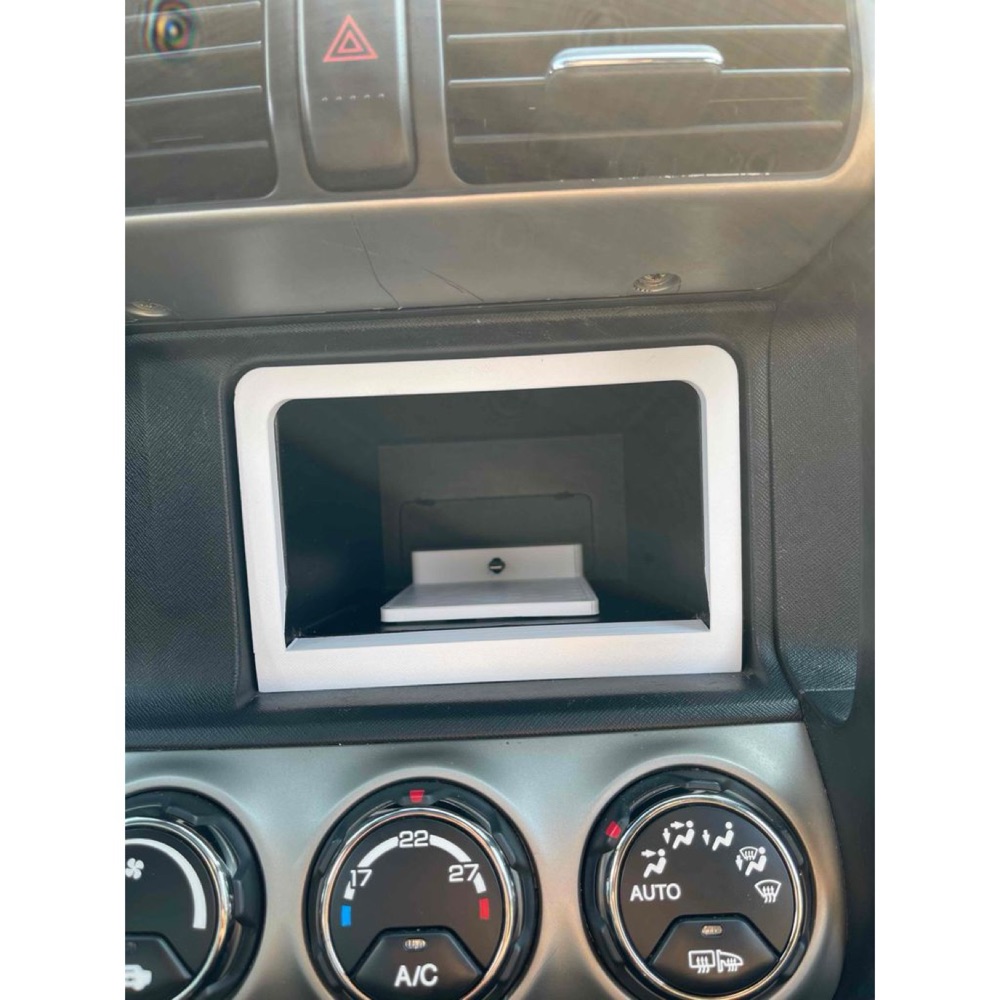 Honda CR-V II (2005) Orta Gösterge Paneli Çerçevesi görsel 3