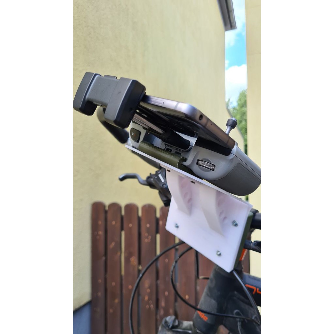Bisiklet DJI RC-N1 Tutucusu (Hızlı Bağlantı Tabanlı) görsel 4