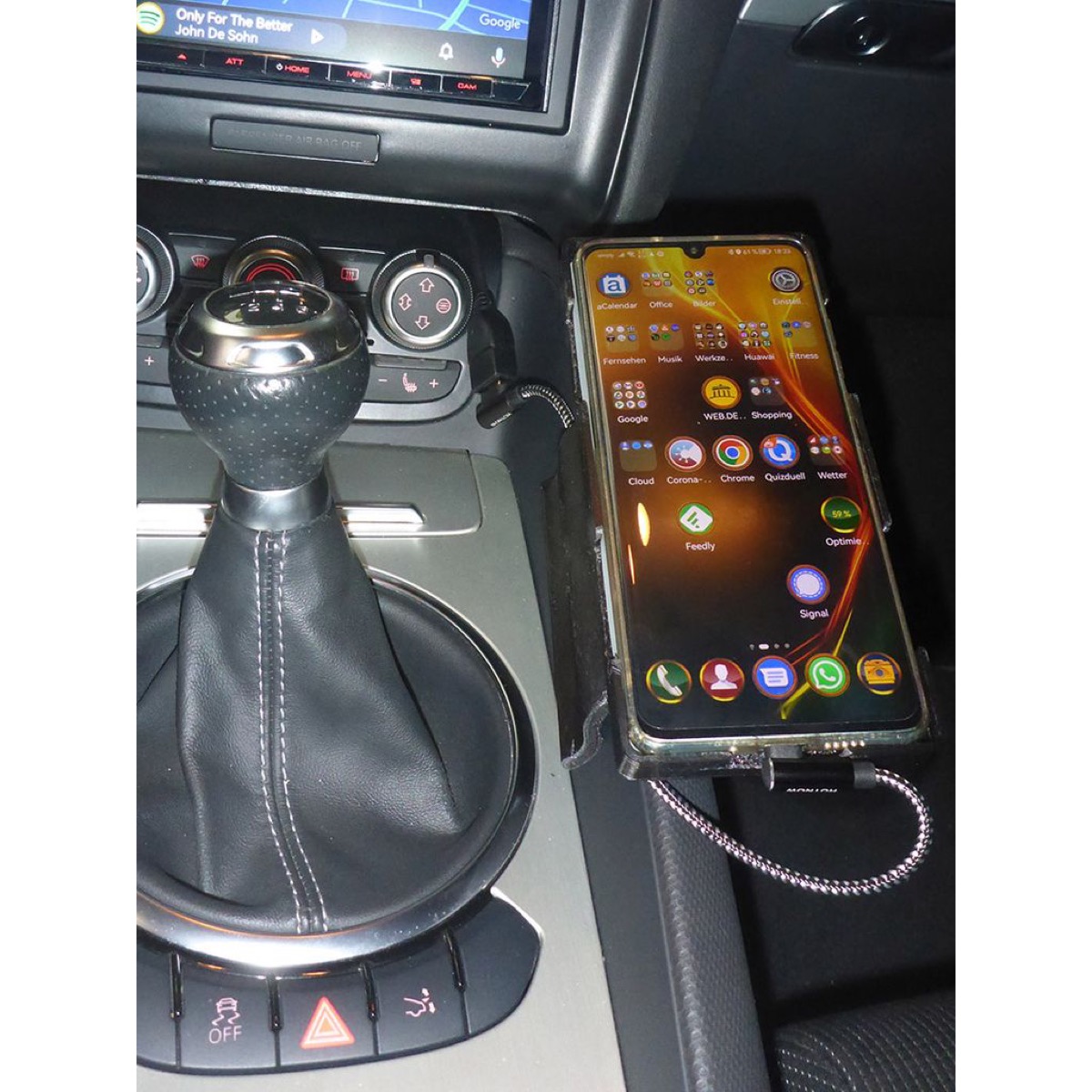 Audi TT 8J Telefon Tutucusu (Huawei P30 Pro Uyumlu) görsel 2