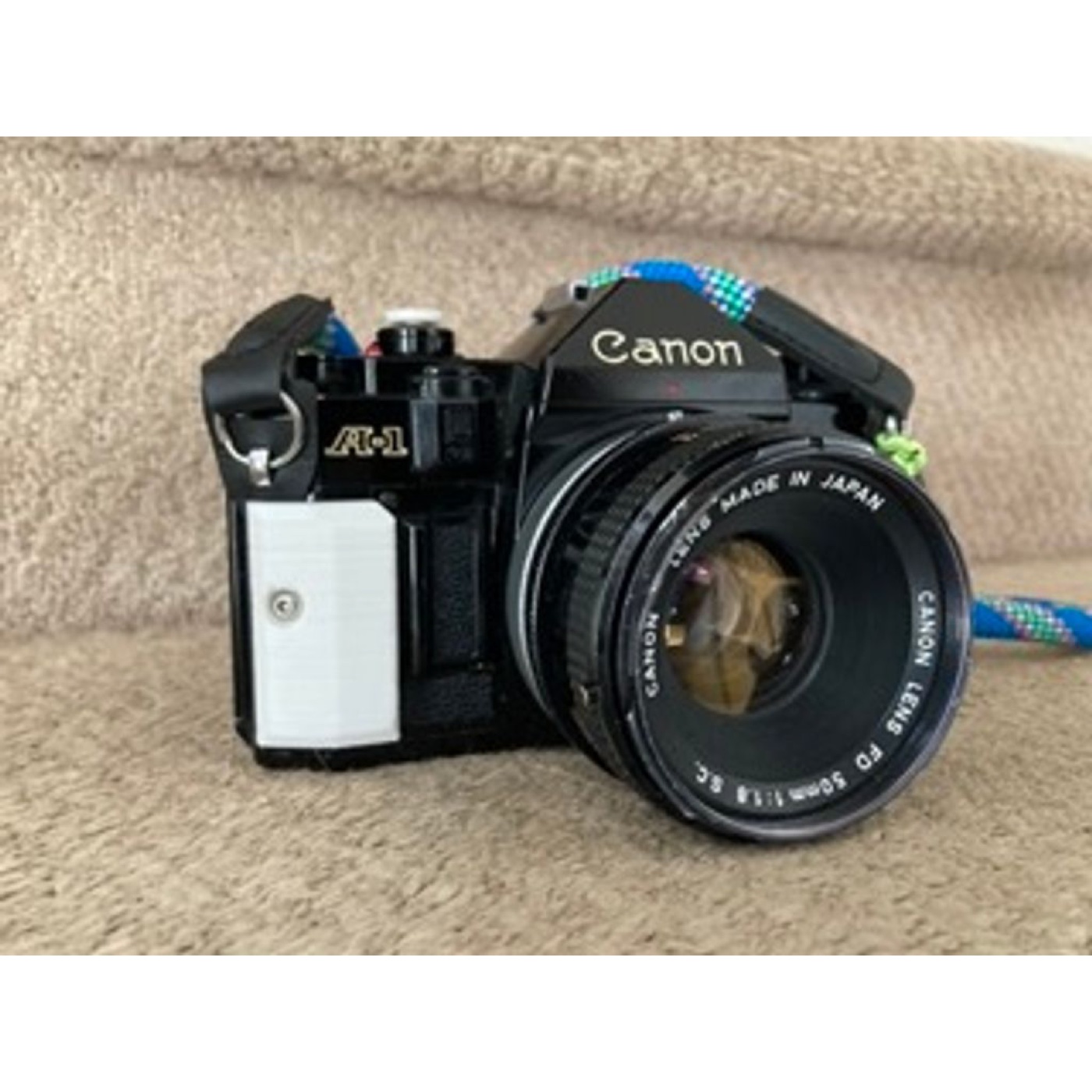 Canon A-1 / AE-1 Film Kameraları için Parmak Gripi görsel 2