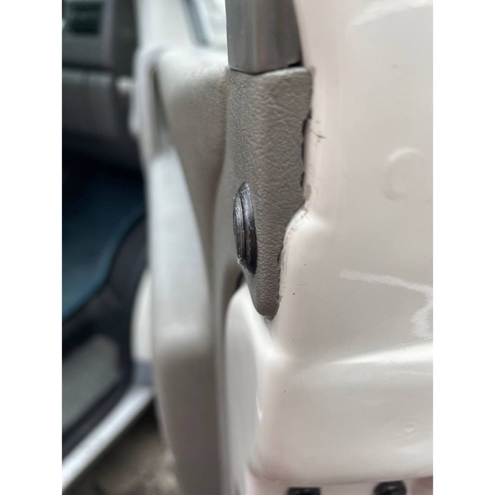 VW T4 Kapı Trim Klipsi görsel 2