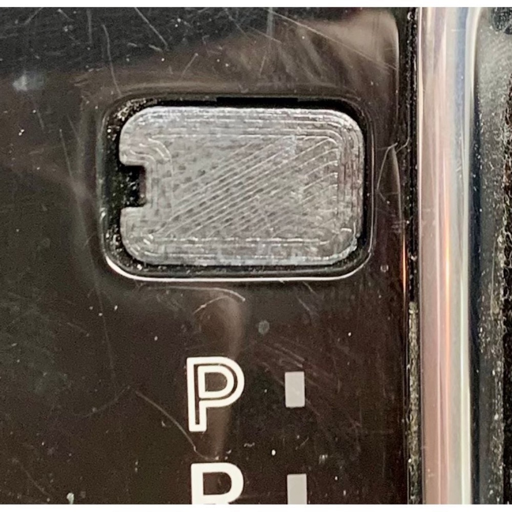 Mazda CX-5 Vites Kolu Kilit Açma Kapağı