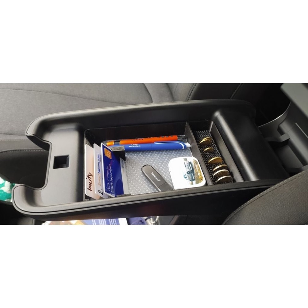Hyundai Ioniq 5 Orta Konsol Kaplaması