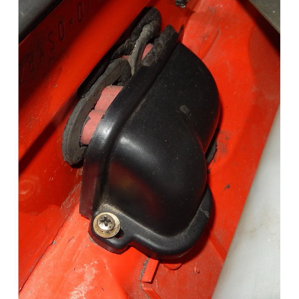 Fiat X1/9 Hortum Kapağı