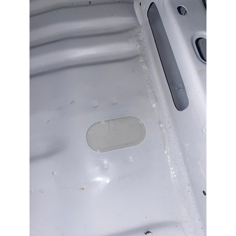 Nissan S13 şasi su tahliye tapaları görsel 2
