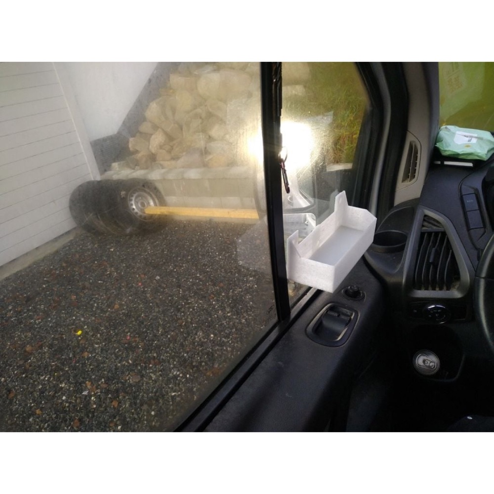 Ford Transit Custom Cam Önü Depolama Tepsisi görsel 6