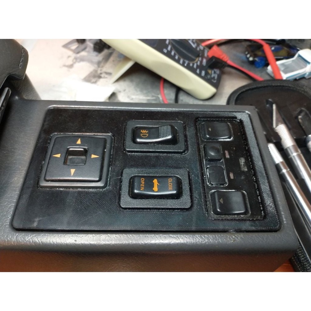 Mazda RX-7 FC3S Orta Konsol Kontrol Paneli görsel 2
