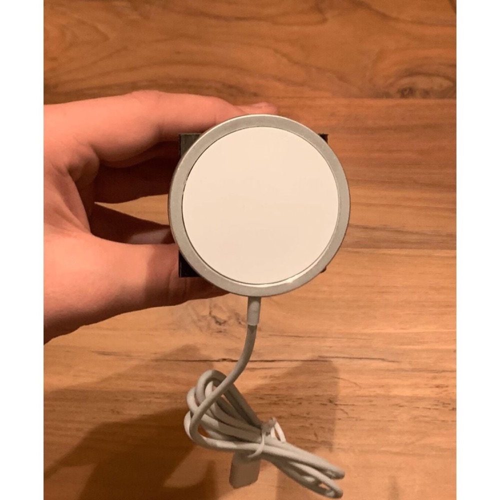 Porsche Taycan Telefon Tutucu görsel 4