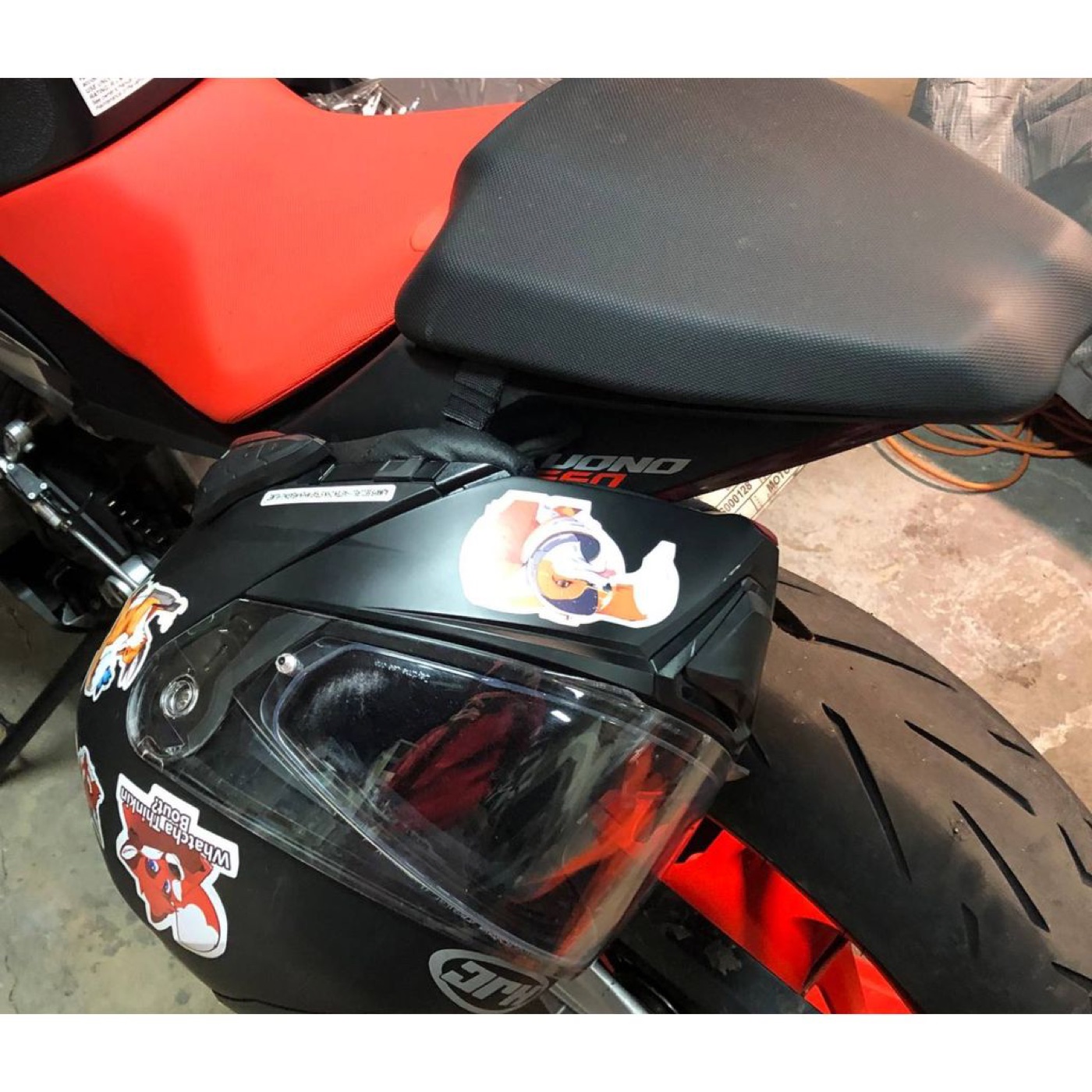 Aprilia RS 660/Tuono 660 Kask Askısı görsel 3