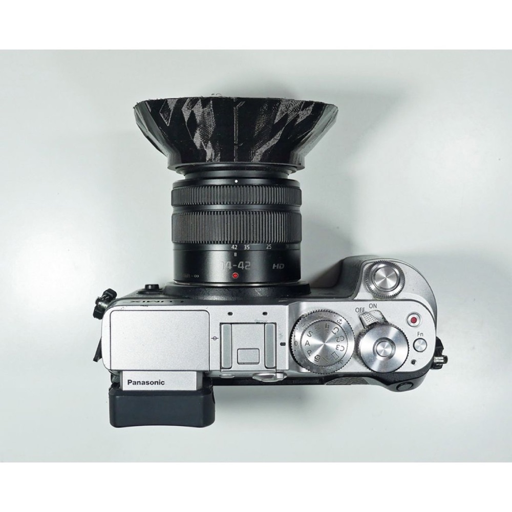 Panasonic/Olympus 14-42mm f3.5-5.6 Lens için Esnek Gölgelik görsel 3